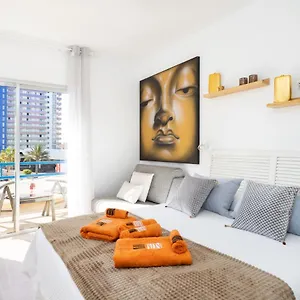 https://sunrise-in-paradise.adeje-hotels.com